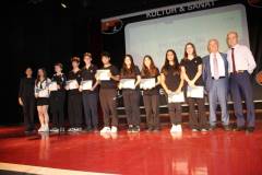 Evrensel Kolej